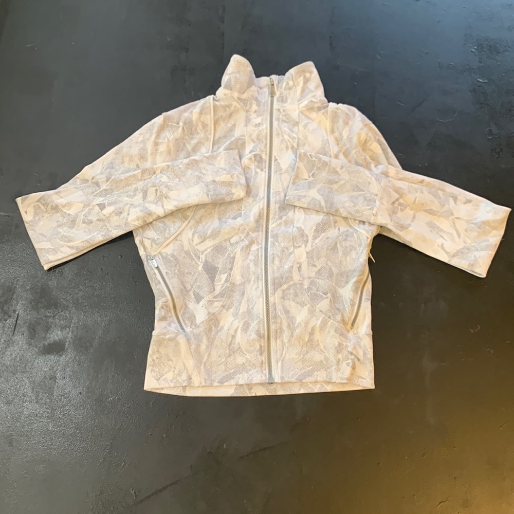 Lululemon Jacket 🫶🏻